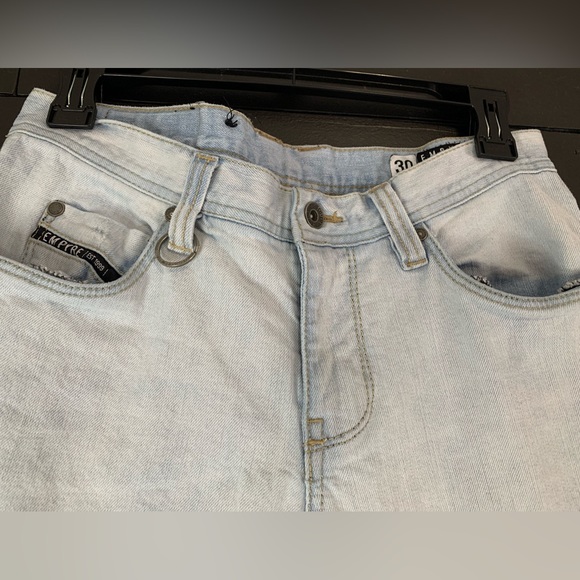EMPYRE Skeletor//Skinny Jeans. Distressed knees. Men’s size 30. Like New! - Picture 5 of 9